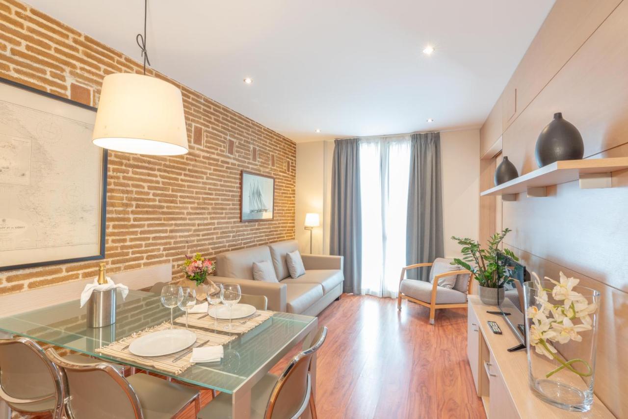 Serennia Cest Apartamentos Arc De Triomf Barselona Dış mekan fotoğraf
