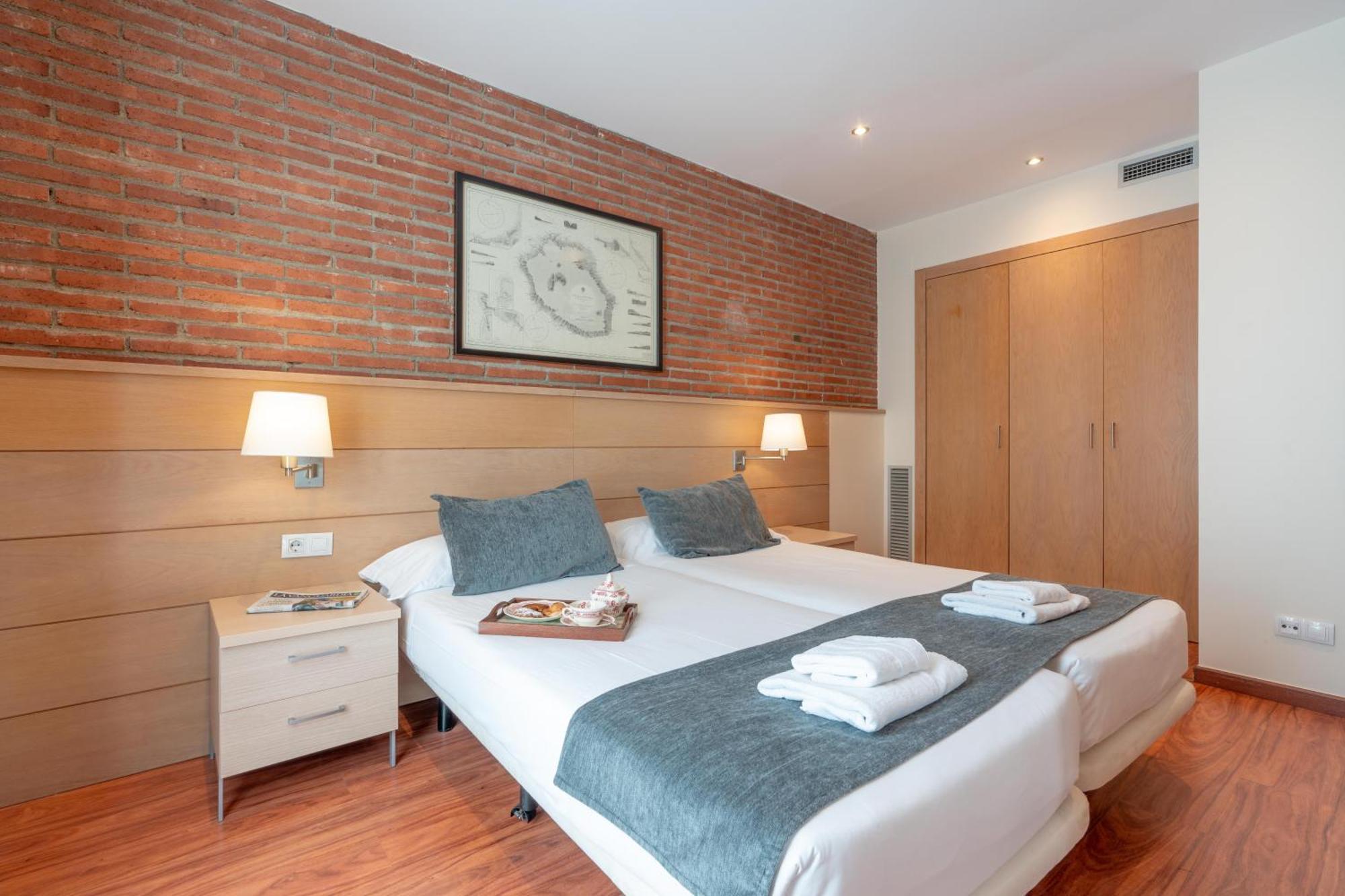 Serennia Cest Apartamentos Arc De Triomf Barselona Dış mekan fotoğraf