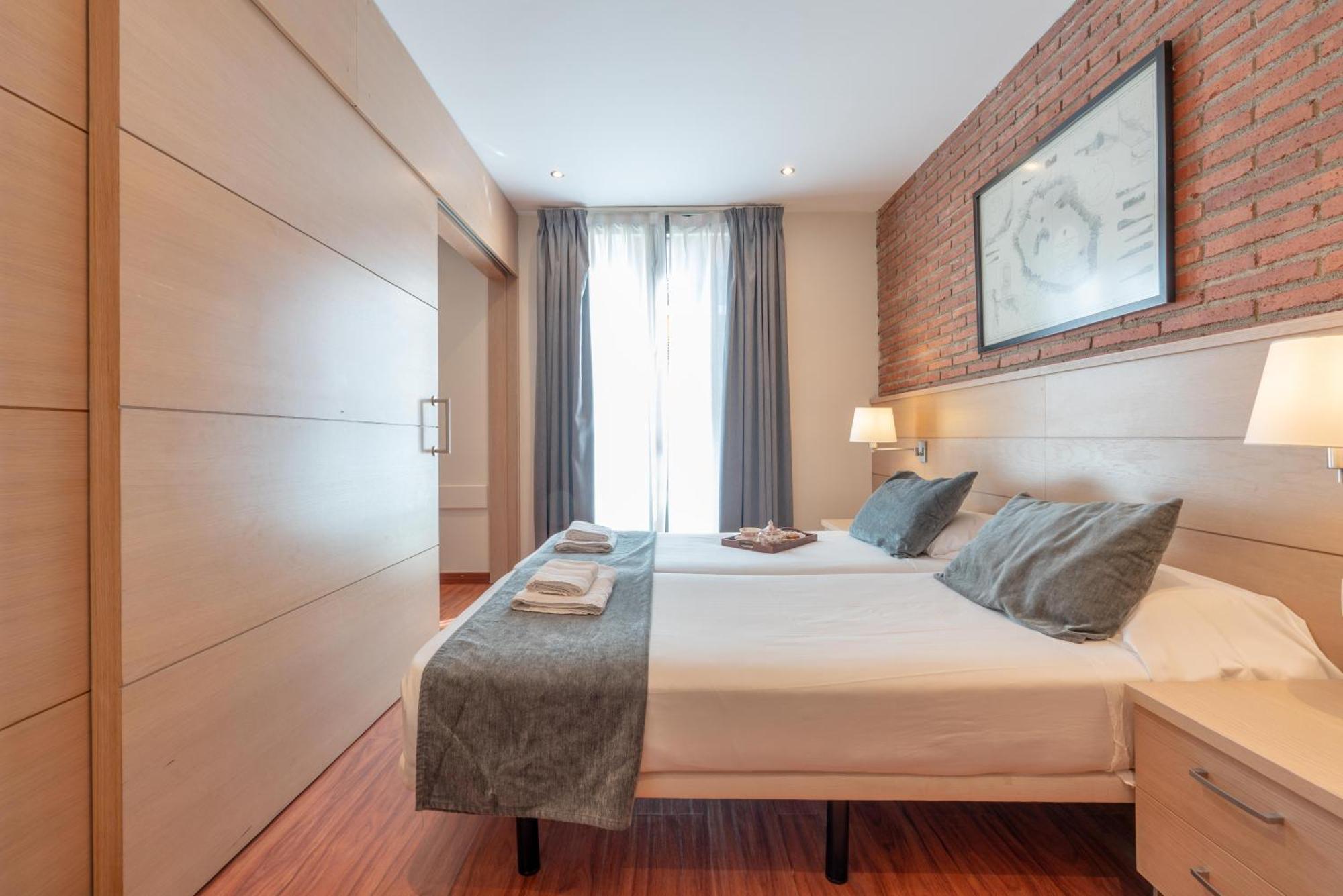Serennia Cest Apartamentos Arc De Triomf Barselona Dış mekan fotoğraf