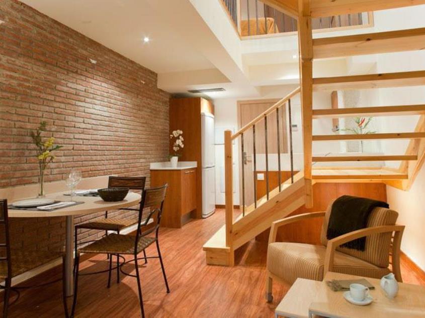 Serennia Cest Apartamentos Arc De Triomf Barselona Dış mekan fotoğraf