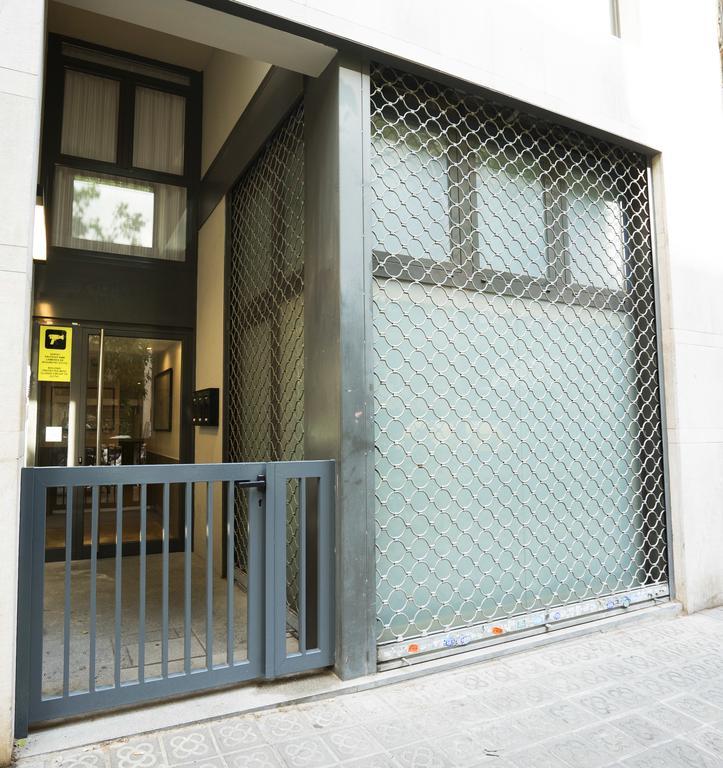 Serennia Cest Apartamentos Arc De Triomf Barselona Dış mekan fotoğraf